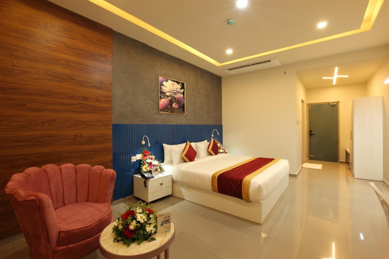 Hotel Sreevalsam Grande Pathanāmthitta Exteriér fotografie